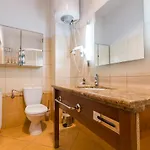 Hostel Nina