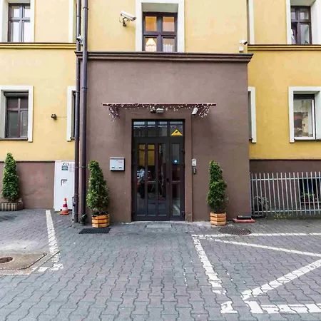 Nina * كاتوفيتسه