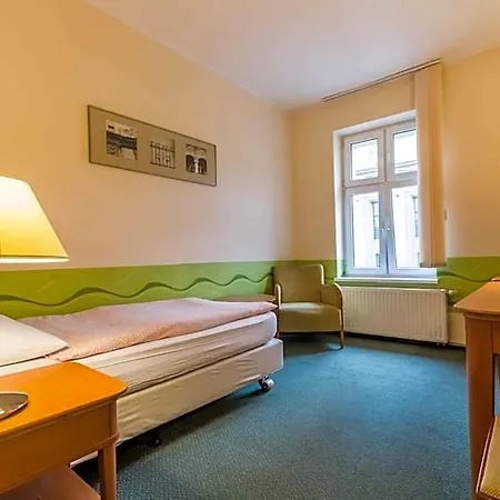 Nina Hostel *