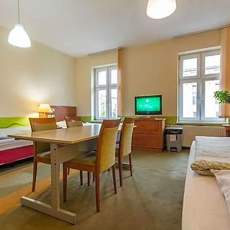 Hostel Nina