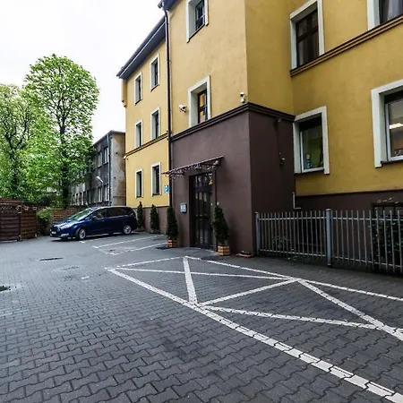 Hostel Nina